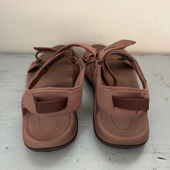Teva Verra Sandal in Acorn Brown | Size 9 - Picture 5 of 6